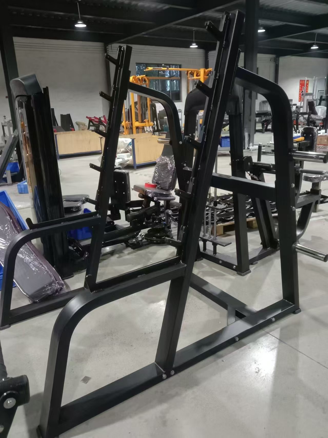 Heavy Equipment Training - Rack de Agachamento Power Cage, Rack